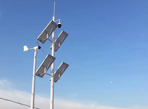 南京歐陸電氣FD系列風機使用風光互補發電應用在帶監控的公路交通桿上